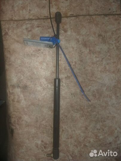 Амортизатор бокового ящика / FH 12/1