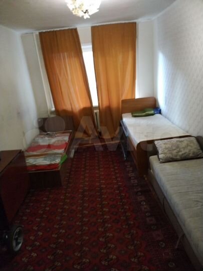 2-к. квартира, 43 м², 1/1 эт.