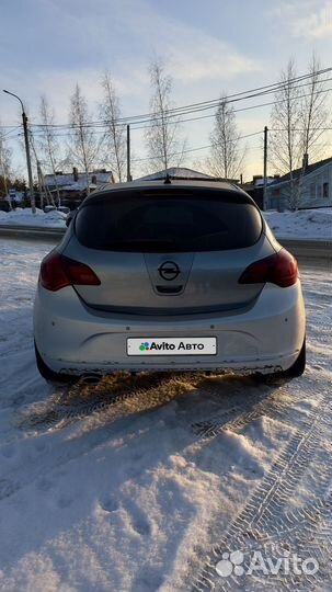 Opel Astra 1.6 AT, 2010, 224 000 км