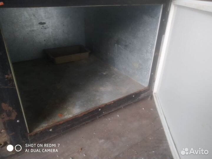 Холодильная витрина бу