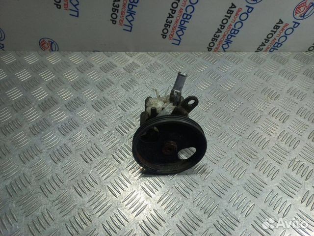 Насос гур Nissan Sunny