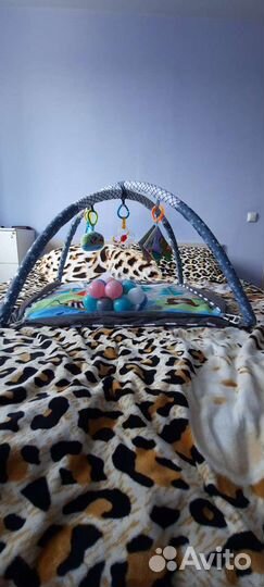 Развивающий коврик