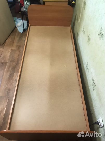 Кровать односпальная