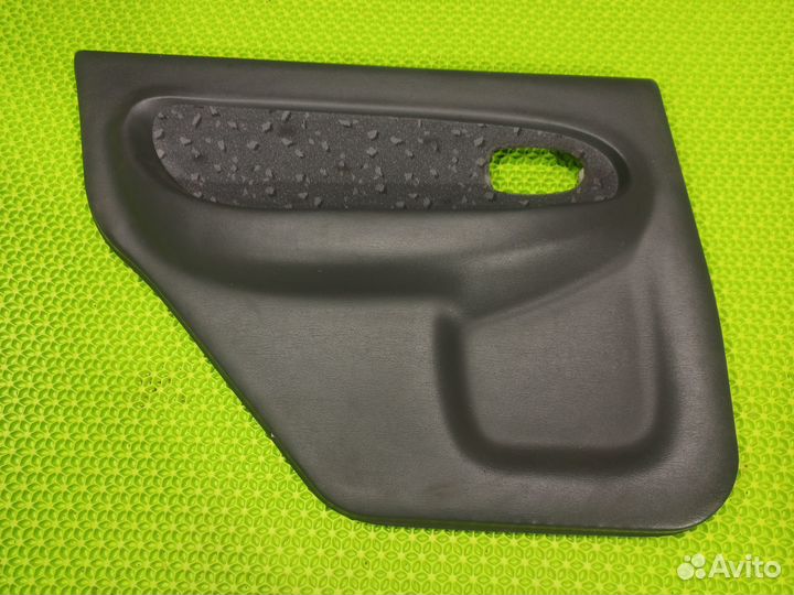 Обшивка двери задней левой Kia Spectra 2009