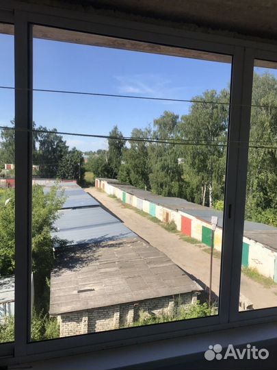 Окно на балкон