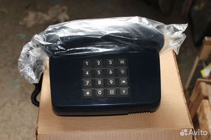 Телефон стационарный