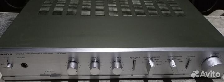 Усилитель sanyo JA 2503