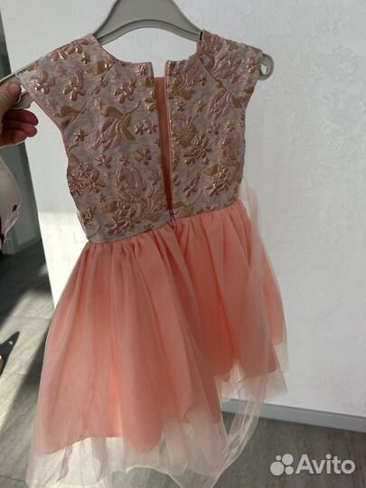 Праздничное платье для девочки 110