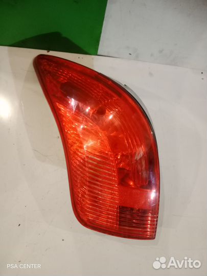 Фонарь левый Peugeot 308 универсал SW