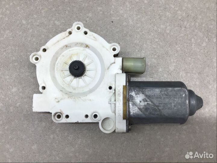 Моторчик стеклоподъемника BMW 5-серия E39 1995-200