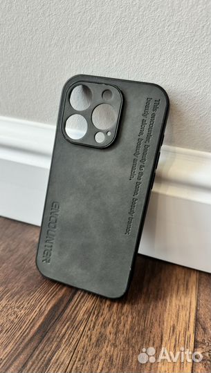 Чехол на iPhone 15 pro