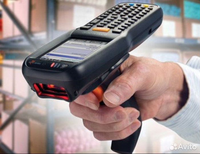 Сотрудник склада на склад строительных материалов