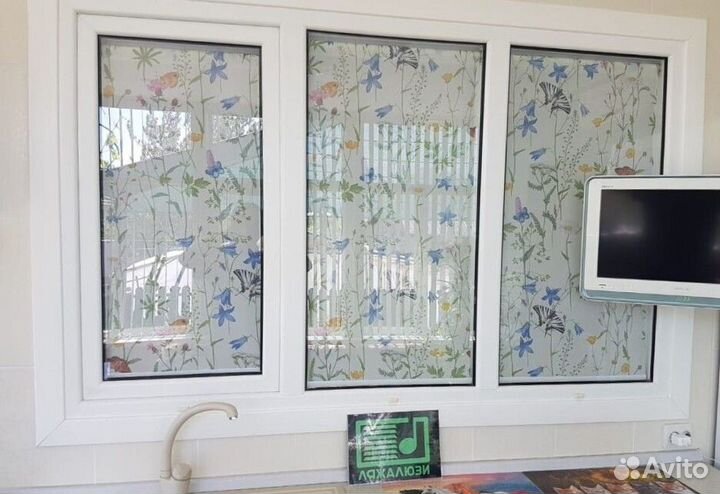 Кассетные рулонные шторы для детской M557