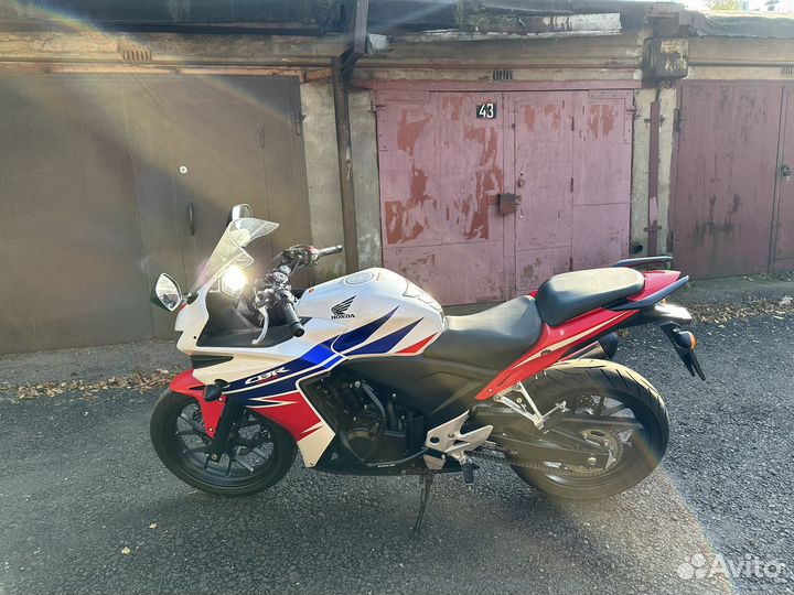 Honda CBR400R