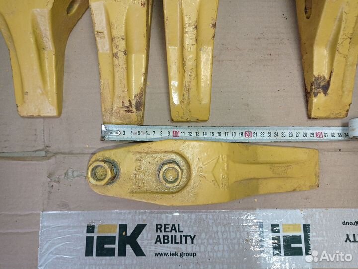 Зубья на ковш sdlg, на фронтальный погрузчик lgce