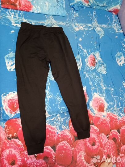 Спортивные штаны vans