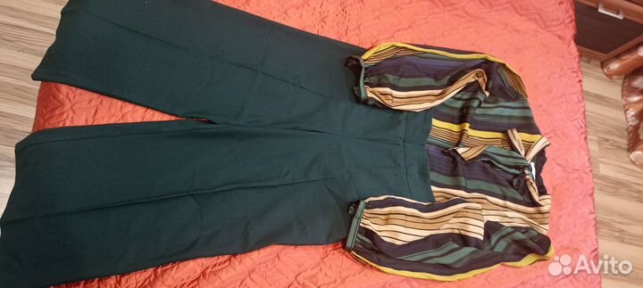 Брюки кюлоты и блузка