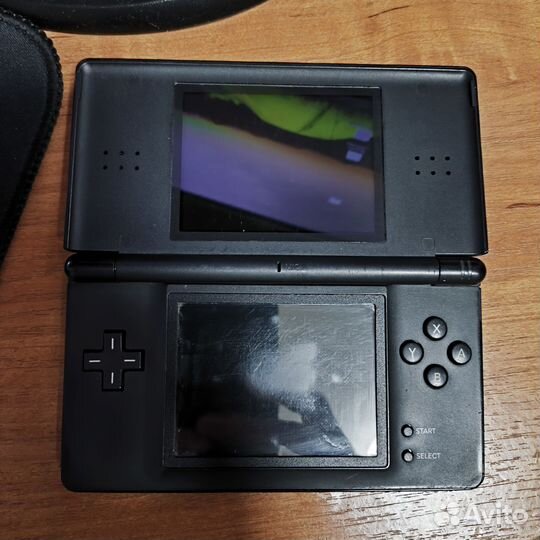 Nintendo DS Lite