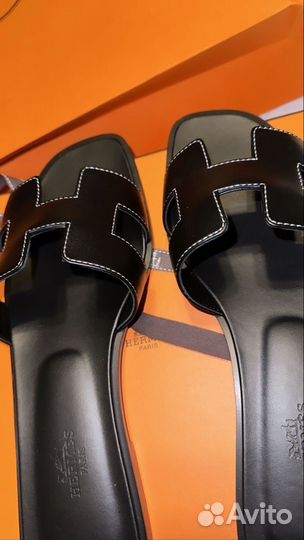 Шлёпанцы Hermes Oran черные (люкс)