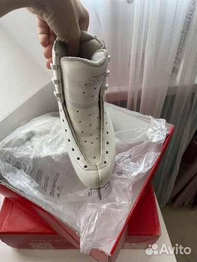 Коньки фигурные edea overture 205