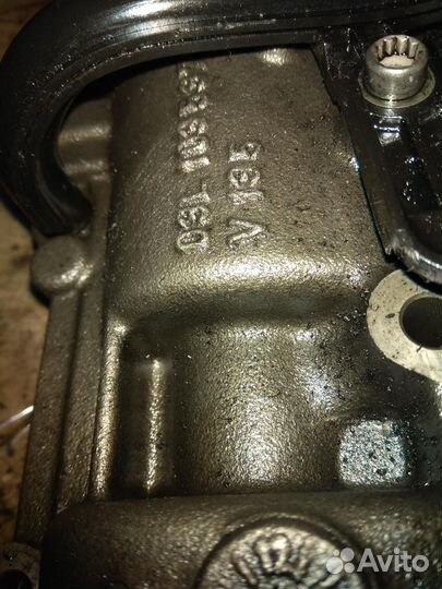 Насос масляный 03G103295AK 2.0 TDI Audi A6 2008-2