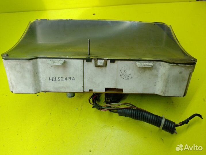 Панель приборов Mazda Bongo SS28M R2 1999