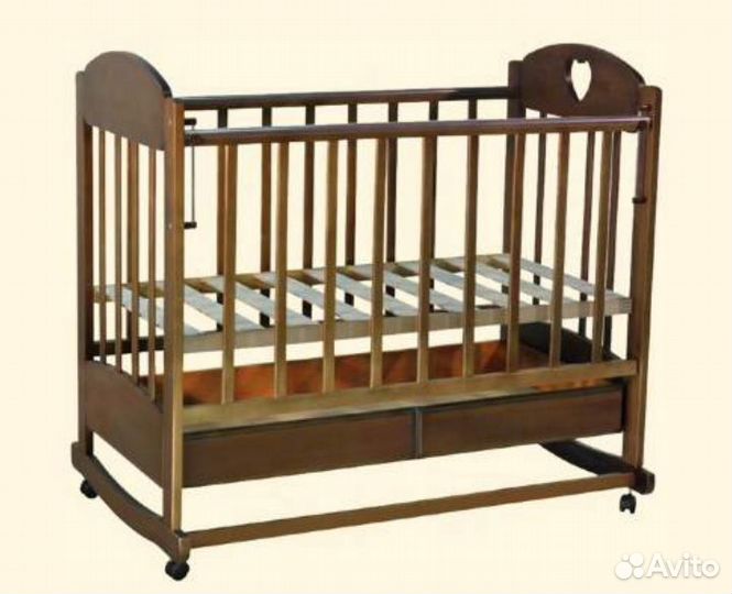 Детская кроватка с ортопедическим матрасом