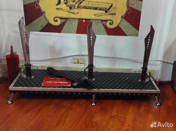 Сон на мечах. Фокусы