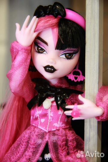 Monster high g3 дракулаура