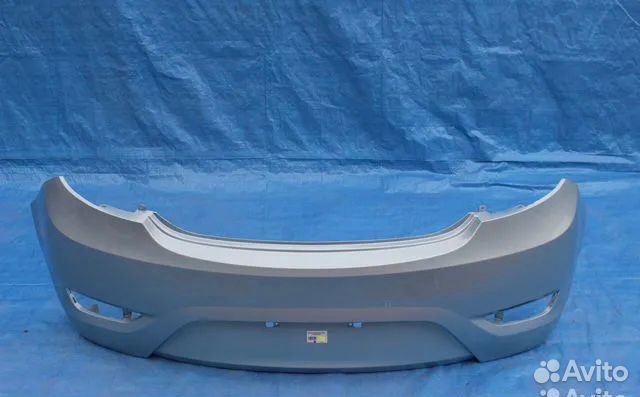 Бампер задний белый на Hyundai Solaris 2010-2015