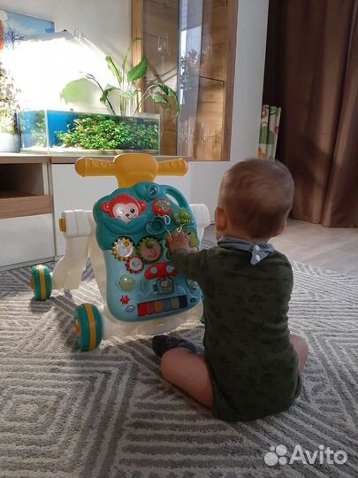 Развивающие игрушки, толокар, ходилка для малыша