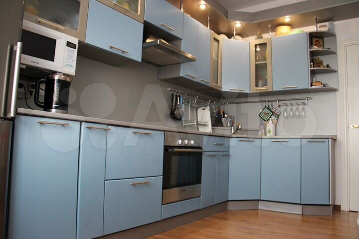 2-к. квартира, 60 м², 9/9 эт.