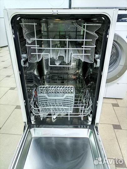 Посудомоечная машина Electrolux