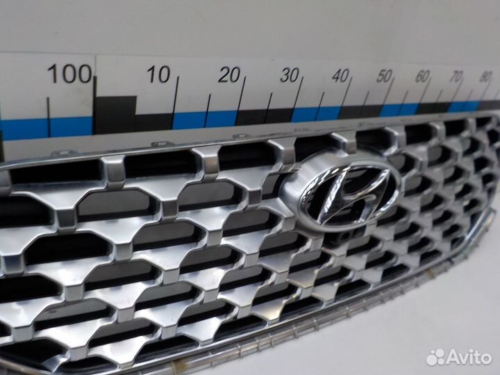Решетка радиатора Hyundai Santa Fe