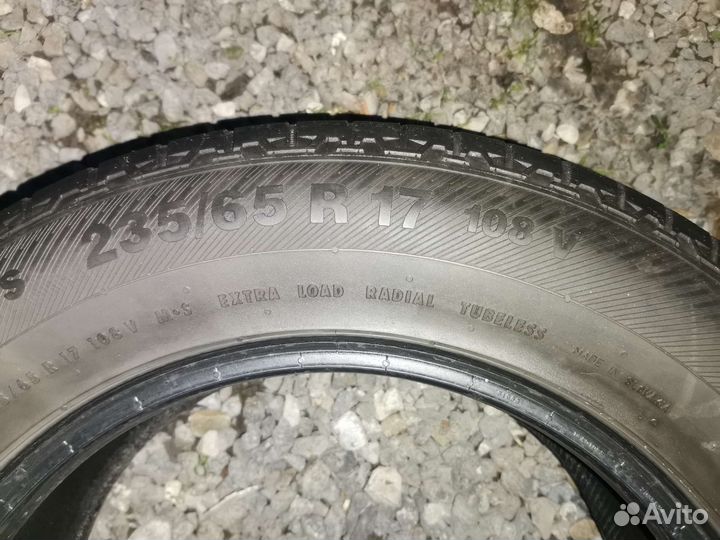 Barum Bravuris 4x4 235/65 R17 108V