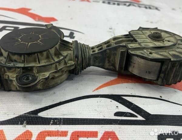 Ролик натяжной навесного оборудования Peugeot 308