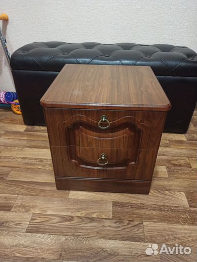 Тумба прикроватная бу