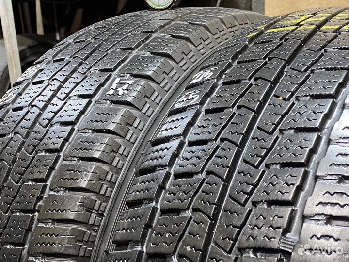 Hankook Winter RW06 215/65 R16C