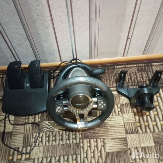 Игровой Руль defender forsage gtr