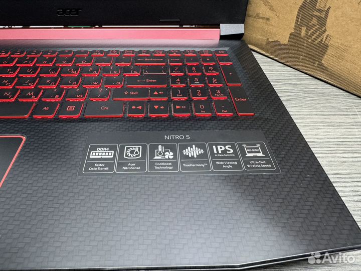 Монстр Nitro 8 ядер i5-8300H 8Gb GTX 1050 SSD+500