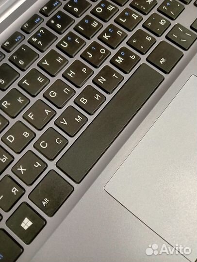 Компактный ноутбук Irbis