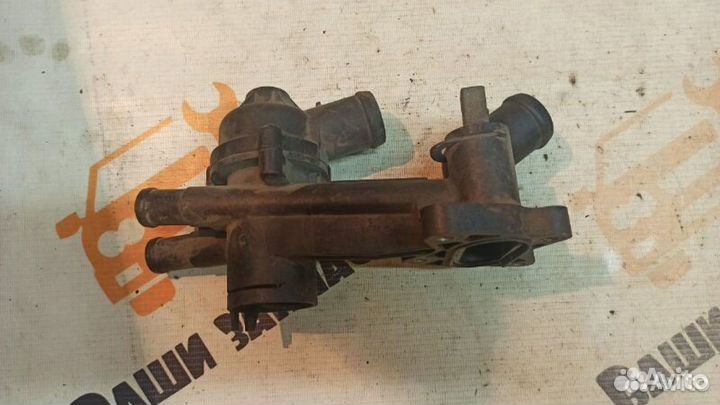 Корпус термостата Volkswagen Polo 4