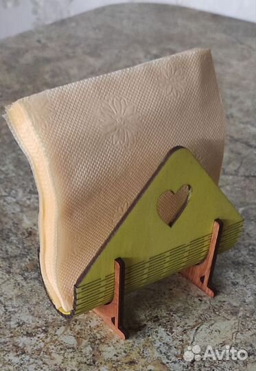 Салфетница деревянная