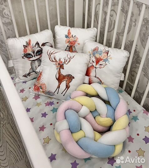 Бортики в детскую кроватку с косой