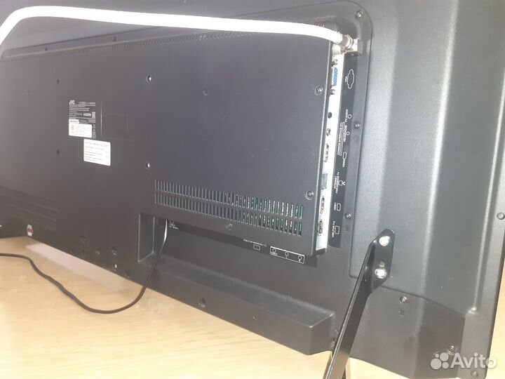 Телевизор JVC 40
