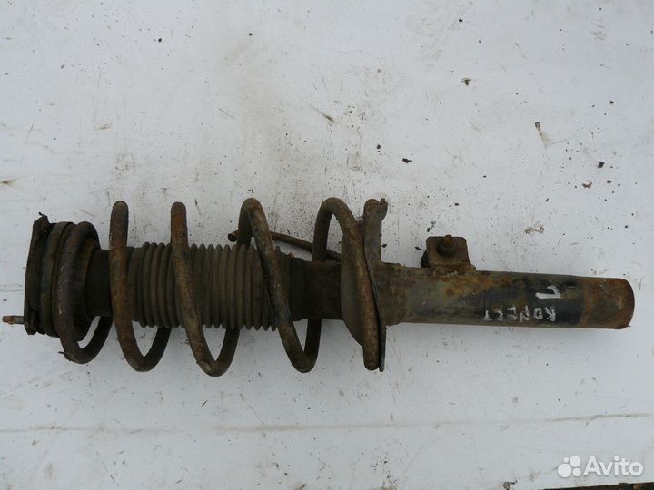 Передняя левая стойка в сборе для Ford Connect