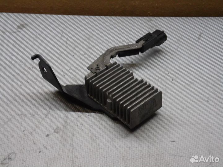 Реле бензонасоса Лексус рх 350