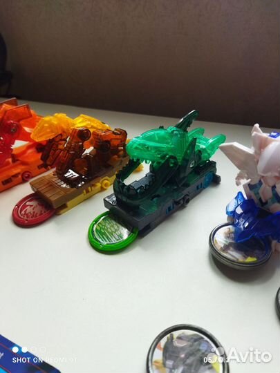 Игрушки дикие скричеры