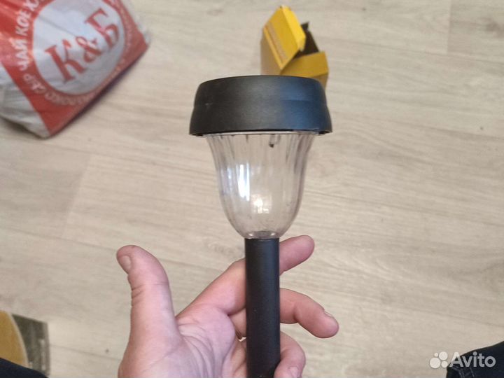 Фонарь уличный садовый с датчиком освещения