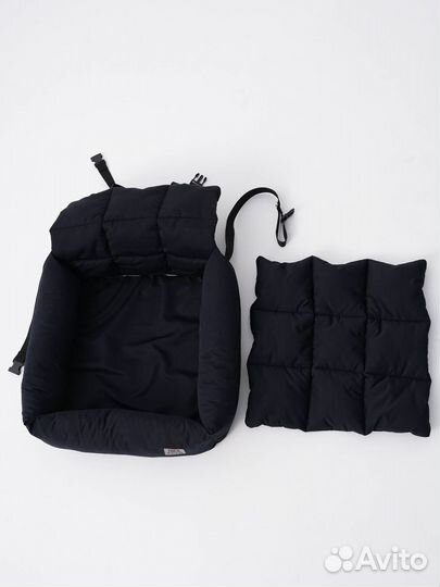 Лежанка в машину для собак и кошек